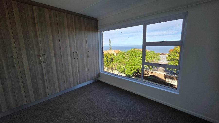 5 Bedroom Property for Sale in Dana Bay Western Cape